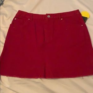 Forever 21 brand new red skirt